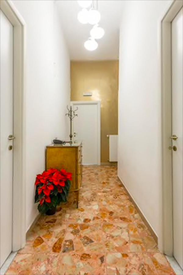 Sarah's B&B Rome Bagian luar foto